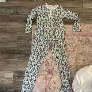 Roller rabbit Christmas pajama set